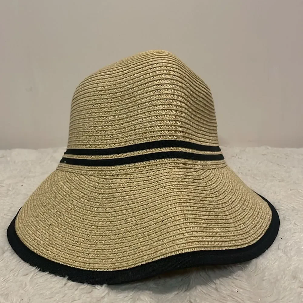 August Hat Company- Front Brim Sunhat Paper Tan Black Trim Beach Resort- O/S